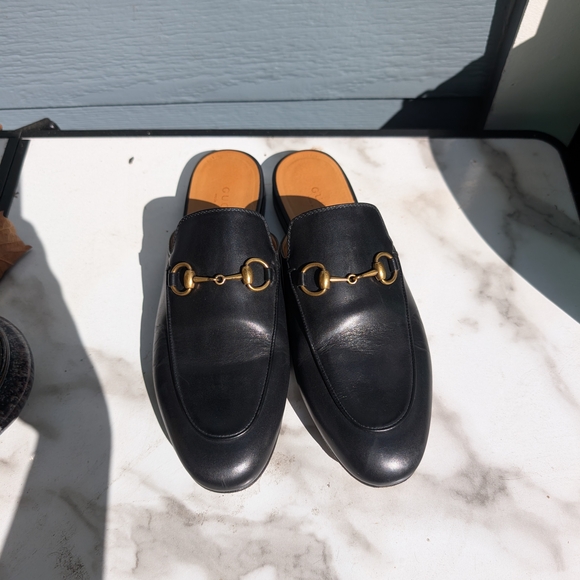 Black Leather Women's Loafers - Picture 1 of 8